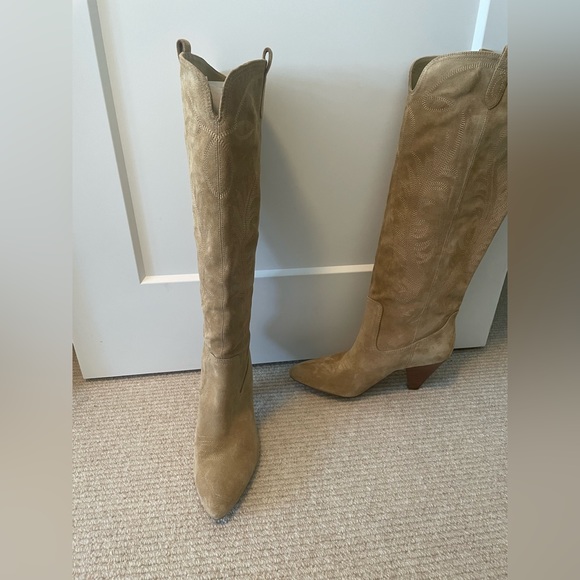 Veronica Beard Ballan Boot - Picture 2 of 7